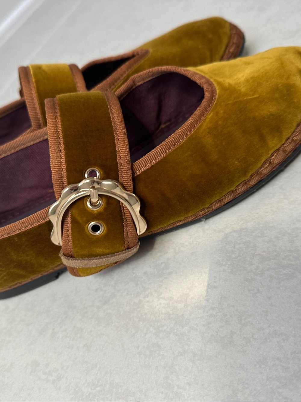 Flabelus Sophie Suede Mary Jane Flats in Mustard with Buckle 39 EU - Picture 7 of 10